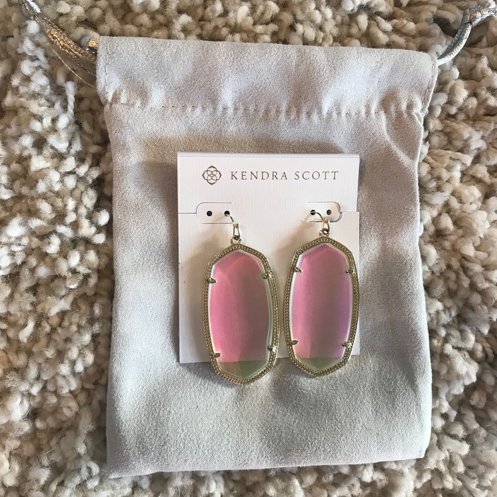 NWT Kendra Scott Dichroic Glass Danielle Earrings